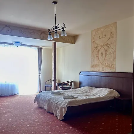 Tarasy Wang Bed & Breakfast