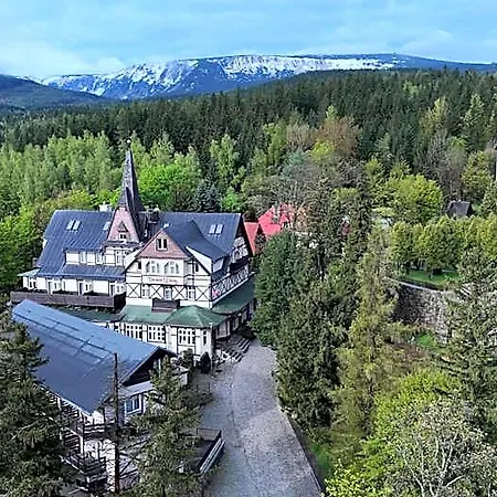 Tarasy Wang Frühstückspension 4*